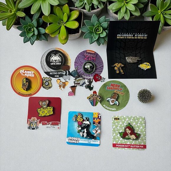Lot of Collectible Pins – Loot Crate, Cartoon, Comic & Retro NWT - Picture 1 of 9